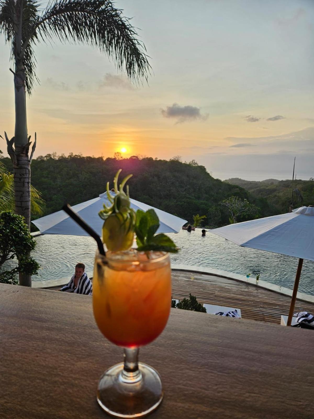Kelingking Parama Resort Batumadeg Luaran gambar