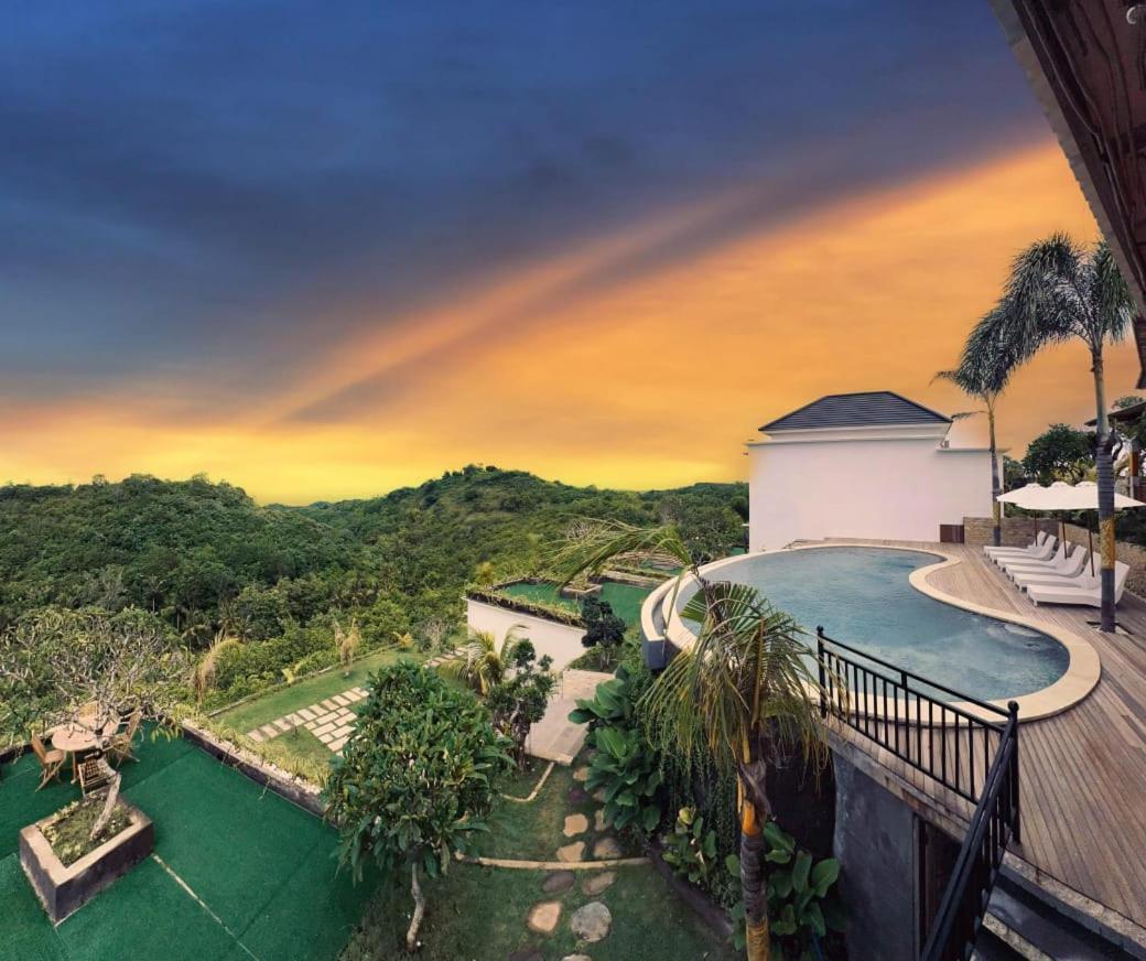 Kelingking Parama Resort Batumadeg Luaran gambar